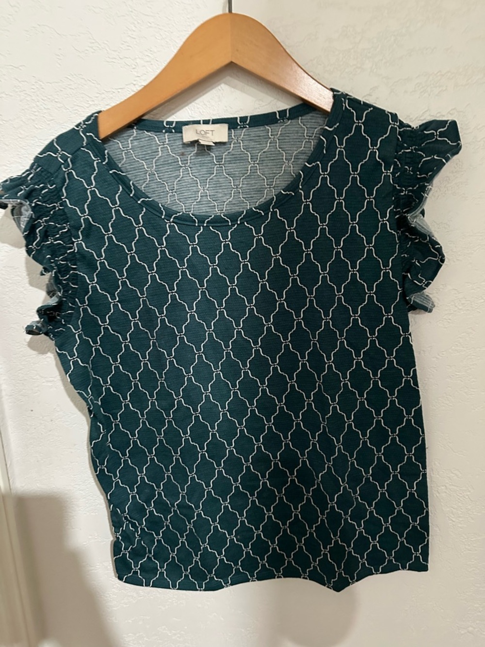 LOFT Teal Geometric Ruffle Sleeve Tee